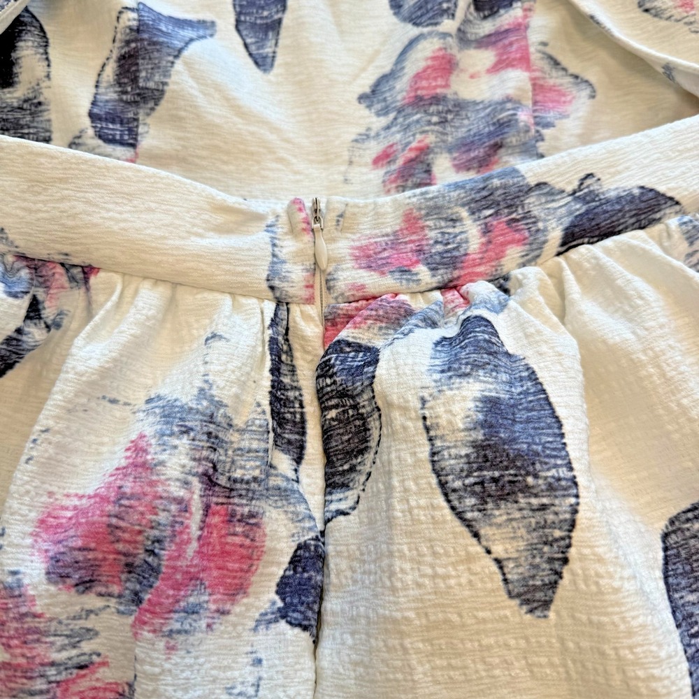 Tobi White Floral Fit Flare Party Dress Sz S Crisscross Back Petticoat - Picture 15 of 16